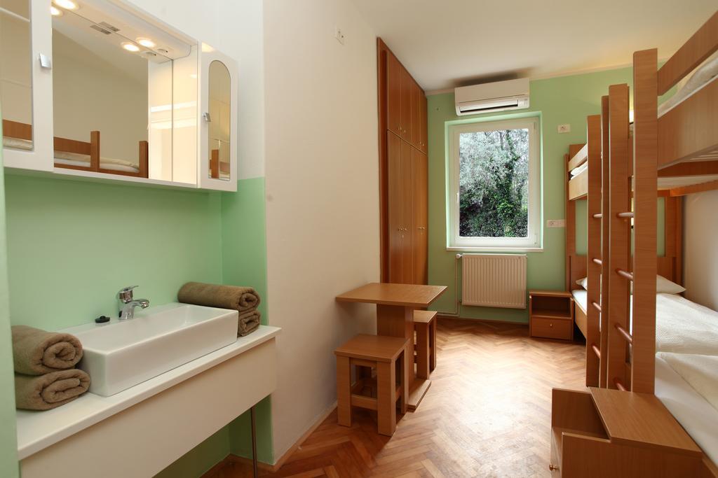 Hostel Soline 포르토로즈 외부 사진
